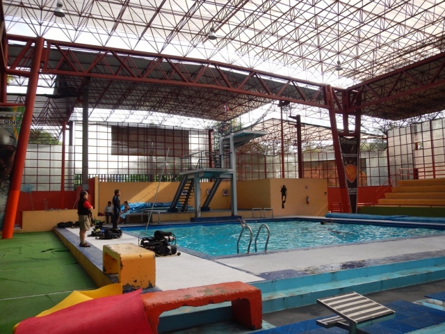  Piscina de água 